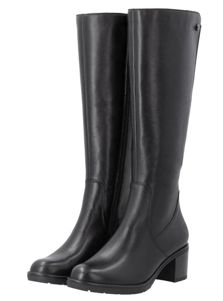 Remonte D2A78