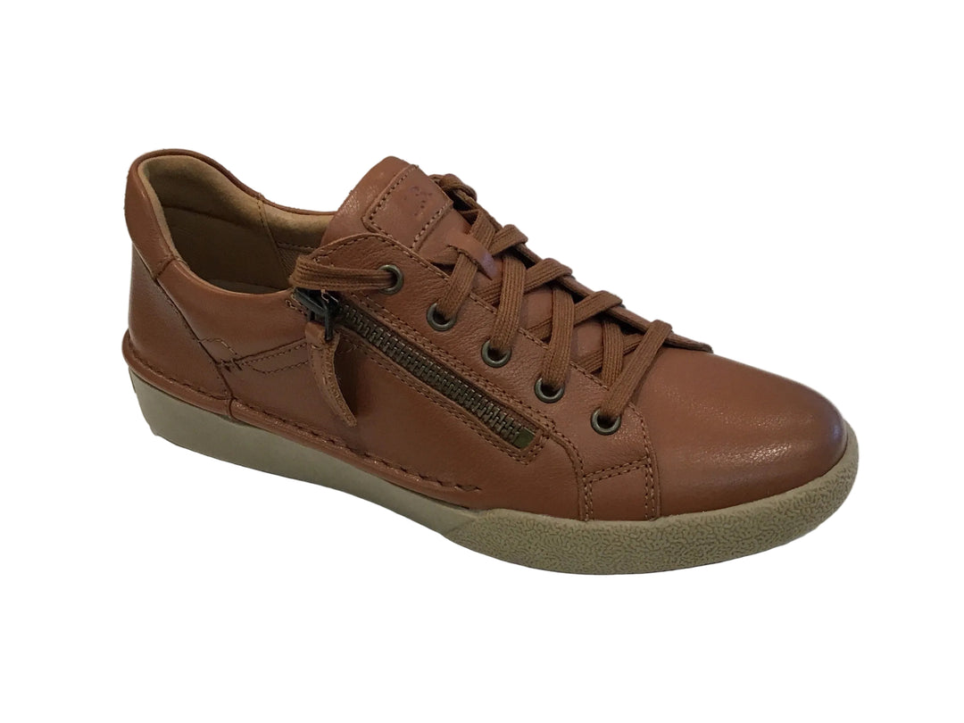 Josef Seibel Claire 13